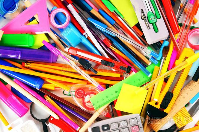 文具與學(xué)校用品的多彩世界